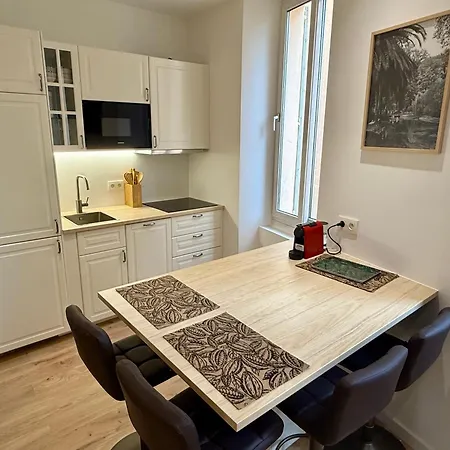 Lumiere By Connexion * Cannes